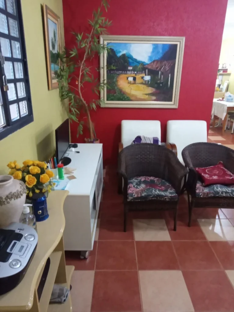 Chácara à Venda em Ibiúna SP com 2 Suítes e Terreno de 1.100 m² no Campo Verde