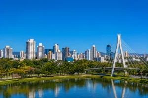 Casa 5 Dormitórios 200m² à Venda em São Jose dos Campos – SP