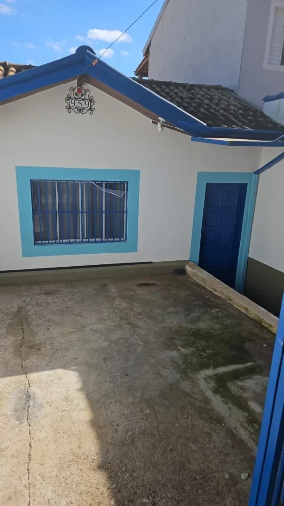 Casa com Piscina à Venda no Paiol Pequeno, Ibiúna/SP – 2 Dormitórios e 236 m²