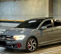 Volkswagen Jetta GLI 2.0 350 TSI 2022 Automático DSG – 36.000 km – Turbo, Teto Solar, Bancos em Couro