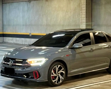 Volkswagen Jetta GLI 2.0 350 TSI 2022 Automático DSG – 36.000 km – Turbo, Teto Solar, Bancos em Couro